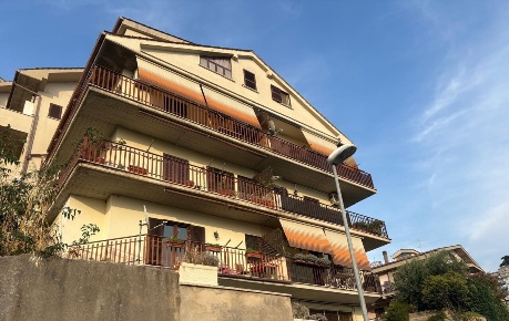 Foto Appartamento in Via Angelo Palozza 12, Guidonia Montecelio Montecelio