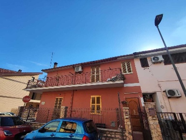 Foto Appartamento in Via Ravenna 20, Guidonia Montecelio Villalba di 60 m²