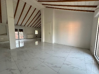 Foto Appartamento in VIA CICLAMINO, Cusano Milanino di 60 m² con 2 locali