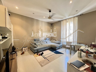 Foto Appartamento in Via Londonio, Milano Paolo Sarpi di 58 m² con 2 locali