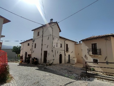 Foto Appartamento in SANTA GIUSTA, L'Aquila di 55 m² con 3 locali