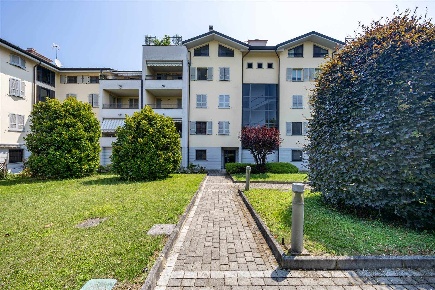Foto Appartamento in Via Vespucci  4, Pozzuolo Martesana Centro di 106 m²