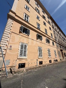 Foto Appartamento in Via Paolo Emilio 26, Roma Prati di 52 m² con 2 locali