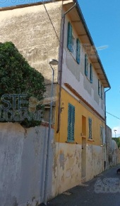 Foto Appartamento a Capannoli Centro di 78 m² con 4 locali in vendita