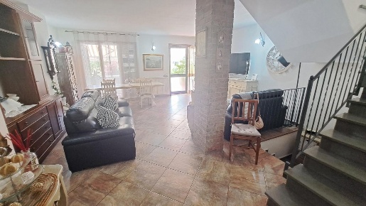 Foto Casa indipendente a Rosignano Marittimo Rosignano Solvay di 250 m²