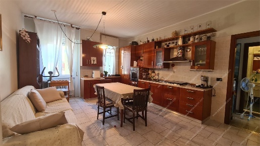 Foto Appartamento in Via Mameli, Cologno Monzese Centro di 72 m² in vendita