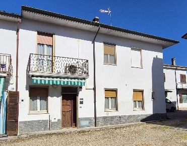 Foto Case semi ndipendenti in Via Colombarone 30, Belgioioso Centro