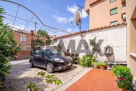 Foto Case semi ndipendenti in Via Umberto Veruda 12, Trieste di 110 m²