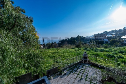 Foto Appartamento in STR San Bartolomeo, Sanremo Corso degli Inglesi
