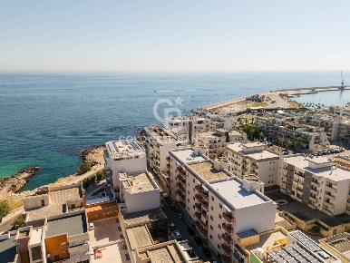 Foto Appartamento in Via Antonio Gramsci 13, Monopoli Centro di 122 m²