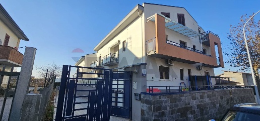 Foto Attico in Viale Europa 10, Pietrelcina di 110 m² con 6 locali