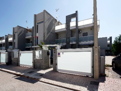 Foto Appartamento in Via degli Impagliatori 14, Giovinazzo di 128 m²