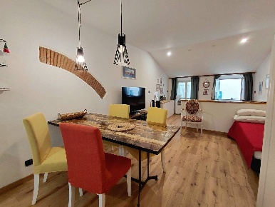 Foto Appartamento in Via Di Ravecca, Genova Molo di 44 m² con 1 locali