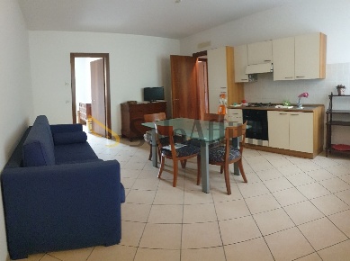 Foto Appartamento in Via Cavour 24, Legnago Centro di 75 m² con 3 locali