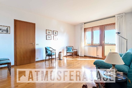 Foto Appartamento in Via Giuseppe Mangili 31, Bergamo Celadina di 90 m²