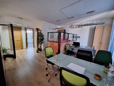 Foto Ufficio in Via Santa Colomba, Benevento Rione Libertà di 100 m²