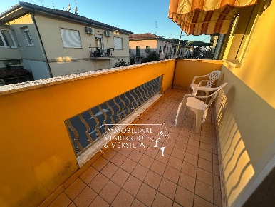 Foto Case semi ndipendenti in via Oberdan 15, Viareggio di 200 m²