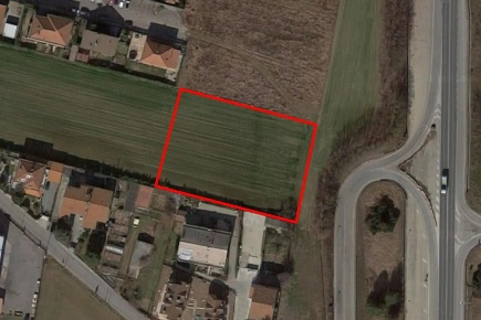 Foto Terreno residenziale a La Loggia Centro di 3065 m² in vendita