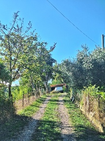 Foto Casa indipendente a Penne di 200 m² in vendita