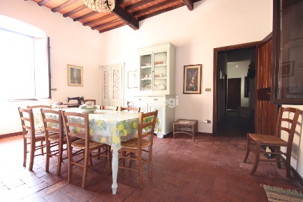 Foto Casale in Valpromaro, Massarosa Pieve a Elici, Montigiano, Gualdo