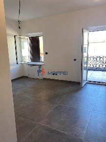 Foto Appartamento a Viareggio di 95 m² con 5 locali in vendita