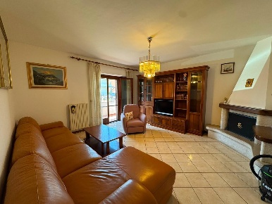 Foto Villa bifamiliare a Pisa La Vettola di 130 m² con 5 locali in vendita