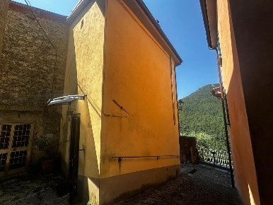 Foto Casa indipendente a Fabbriche di Vergemoli Vergemoli di 95 m²