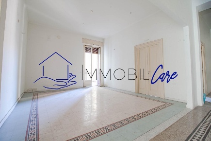 Foto Ufficio a Livorno Via Grande - Piazza della Repubblica di 200 m²