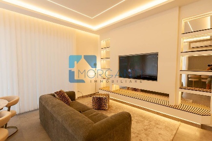 Foto Appartamento a Pietrasanta di 160 m² con 5 locali in vendita