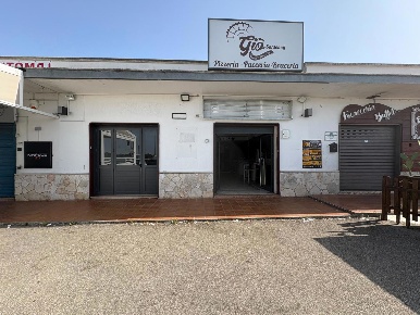 Foto Attività commerciale in Via CAMELIE 90, Leporano Leporano Marina