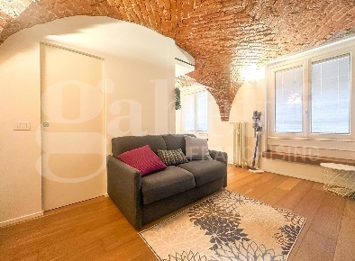 Foto Appartamento in Via Amadei 5, Milano Missori di 50 m² con 2 locali