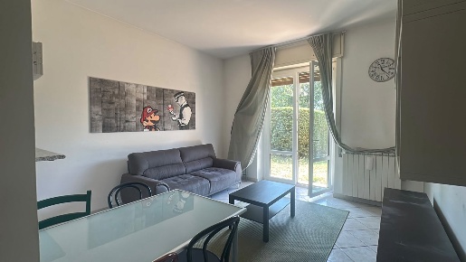 Foto Appartamento in Via Vignetta 999, Arona Centro di 75 m² con 3 locali