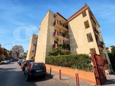 Foto Appartamento in Via MARTIRI D'UNGHERIA SNC, Scafati Centro di 78 m²