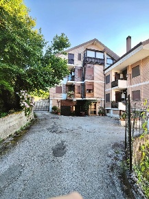 Foto Appartamento a Atripalda di 99 m² con 3 locali in vendita