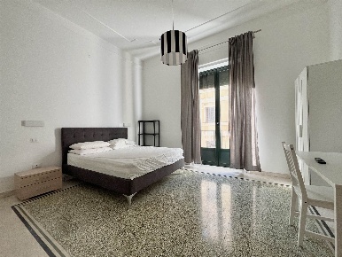 Foto Appartamento a Palermo Cassaro di 100 m² con 7 locali in affitto