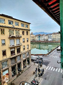 Foto Appartamento a Firenze San Frediano di 120 m² con 4 locali in vendita