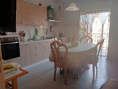 Foto Appartamento a Licata Centro di 120 m² con 5 locali in vendita