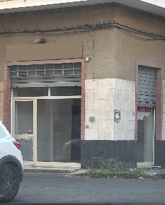 Foto Locale commerciale in VIA PIETRO MASCAGNI, Lentini di 35 m² in affitto