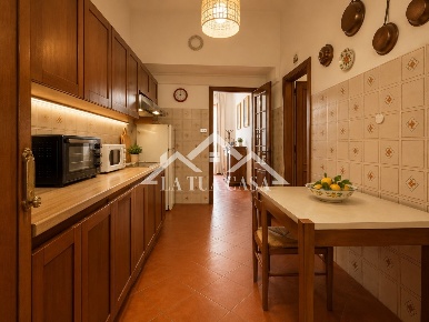Foto Appartamento a Viareggio Centro di 74 m² con 4 locali in vendita
