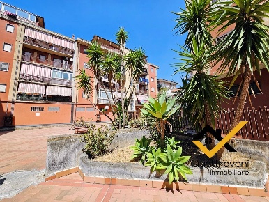 Foto Appartamento in Via Adelaide Bernardini, Catania Palestro di 43 m²