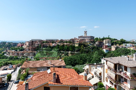 Foto Appartamento in Via San Matteo 60, Monterotondo di 135 m² con 3 locali