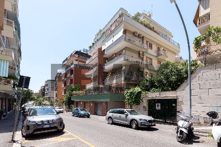 Foto Appartamento in VIA ATTILIO FRIGGERI 82, Roma Balduina di 115 m²