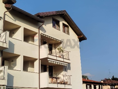 Foto Attico in via luigi cadorna 10/b, Senago di 50 m² con 1 locali