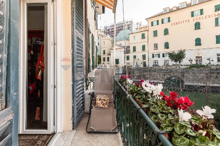 Foto Appartamento in Via Di Montesano 2, Genova Manin di 180 m² in vendita
