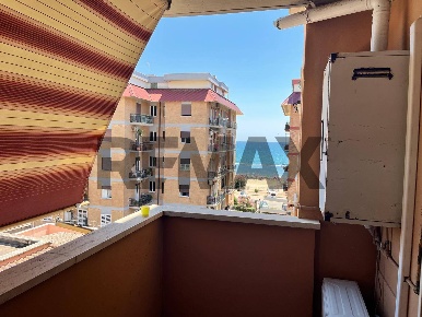 Foto Appartamento in Via Fratelli Rosselli 39, Nettuno di 45 m² in vendita