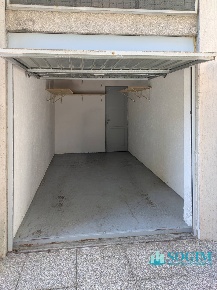 Foto Posti auto in via guanella, Como Borghi di 13 m² con 1 locali