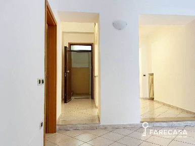 Foto Appartamento in Via Mario Capuani 84, Teramo Centro di 100 m²