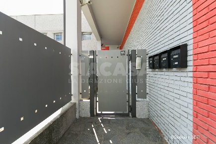 Foto Ufficio in Via Della Chimica 16, Agrate Brianza di 110 m² con 1 locali