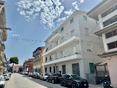 Foto Appartamento a San Benedetto del Tronto Porto d'Ascoli di 73 m²