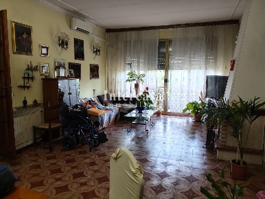 Foto Casa indipendente a Pisa Porta Nuova - Ingegneria di 320 m² in vendita